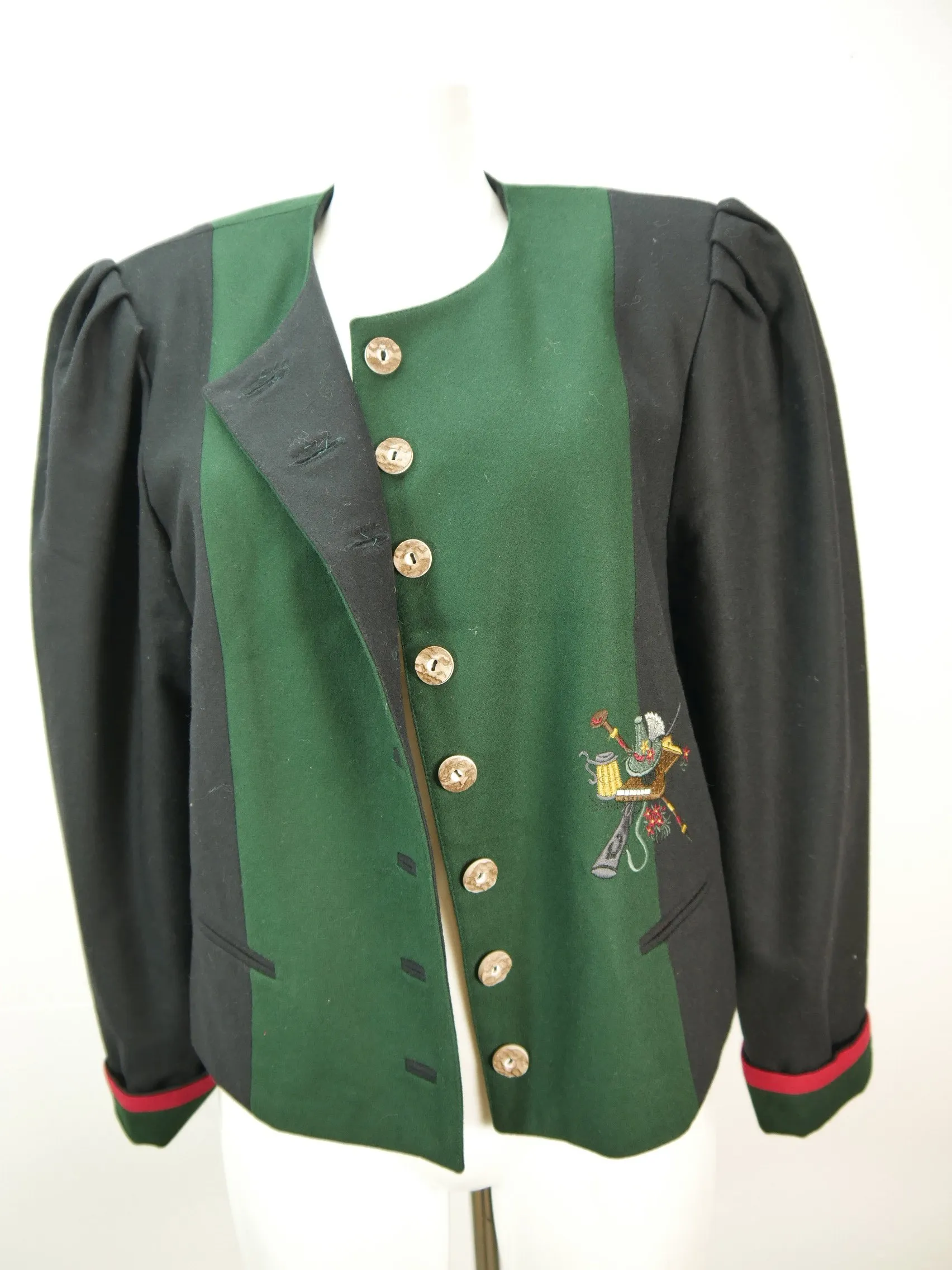 Hammerschmid schwarz Spencer mit Stickerei herrliche Trachtenjacke Jacke Gr.44