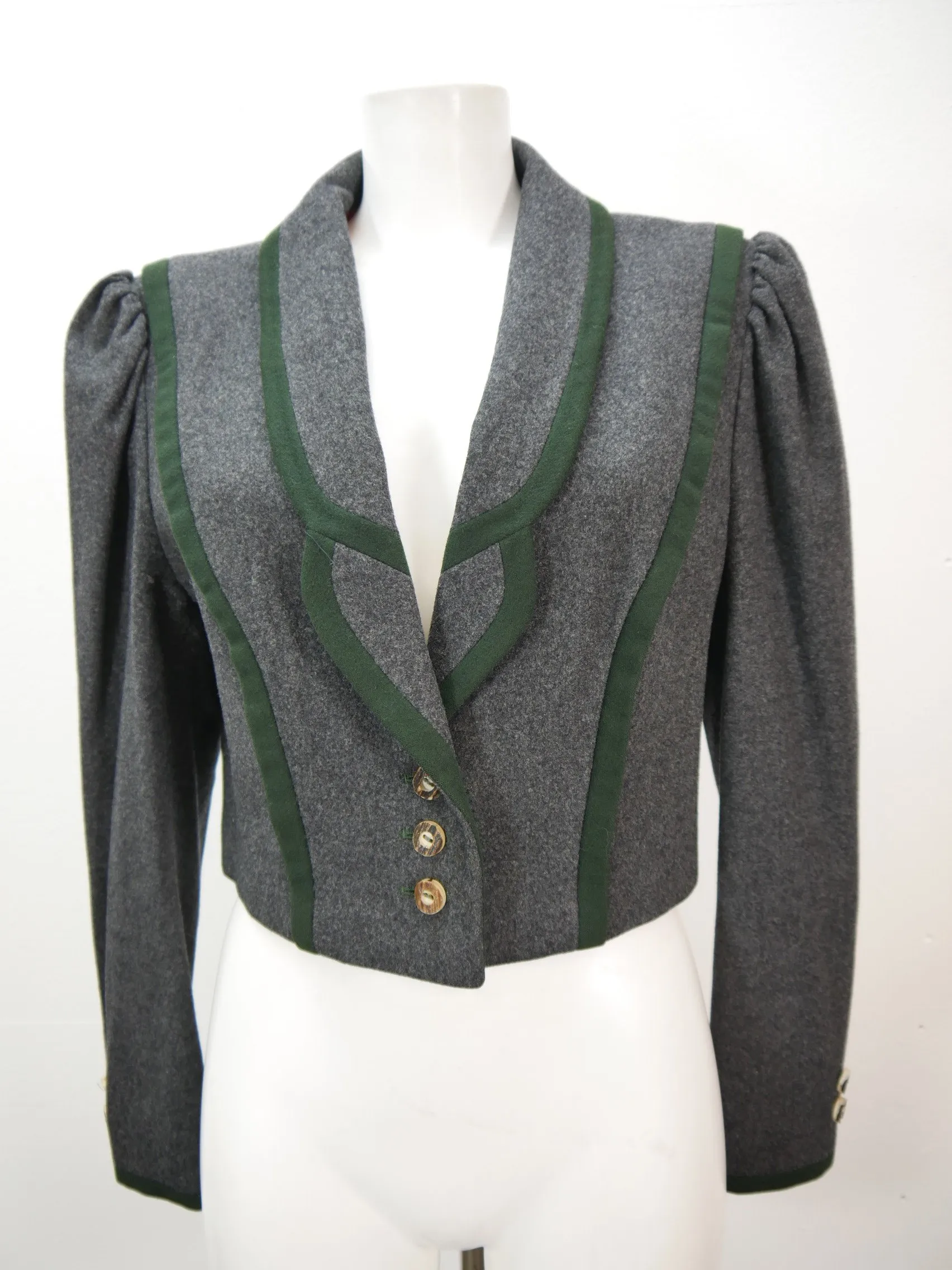 Lodenfrey grau Spencer Schurwolle fesche kurze Trachtenjacke Jacke Gr.38