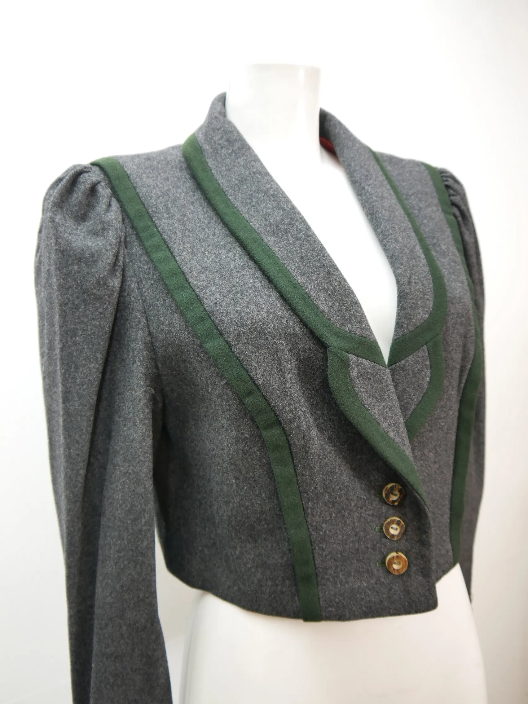 Lodenfrey grau Spencer Schurwolle fesche kurze Trachtenjacke Jacke Gr.38